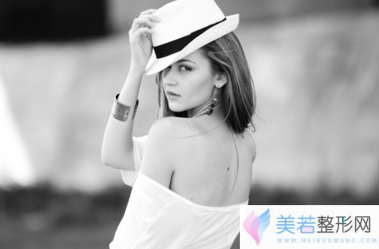 吸脂瘦手臂